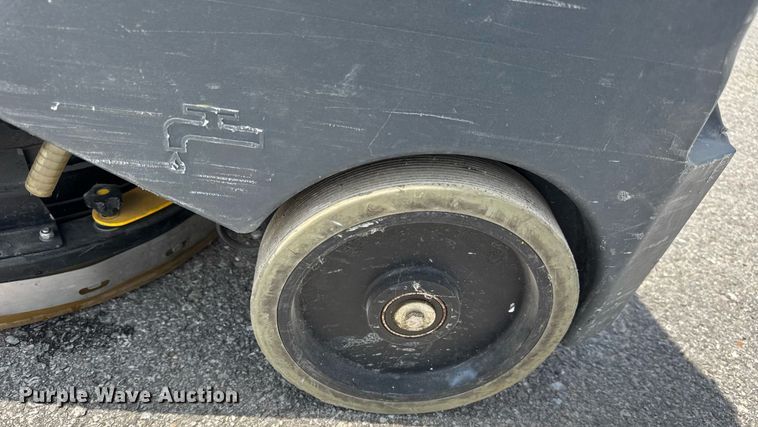 image for item DV4193 Advance SC1500 X20D floor scrubber