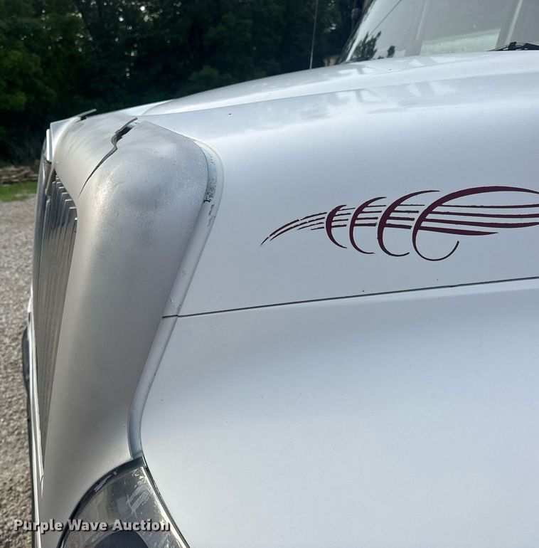 image for item DV4194 2003 International 7600 6X4 dump truck