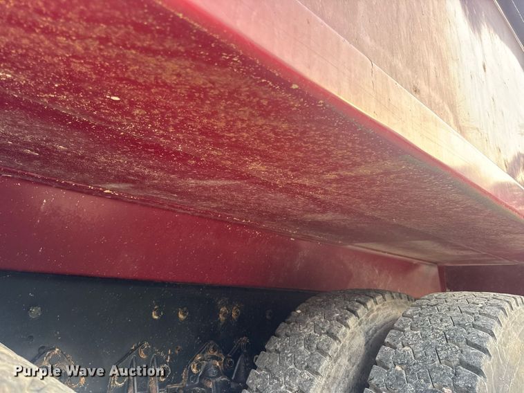 image for item DV4194 2003 International 7600 6X4 dump truck