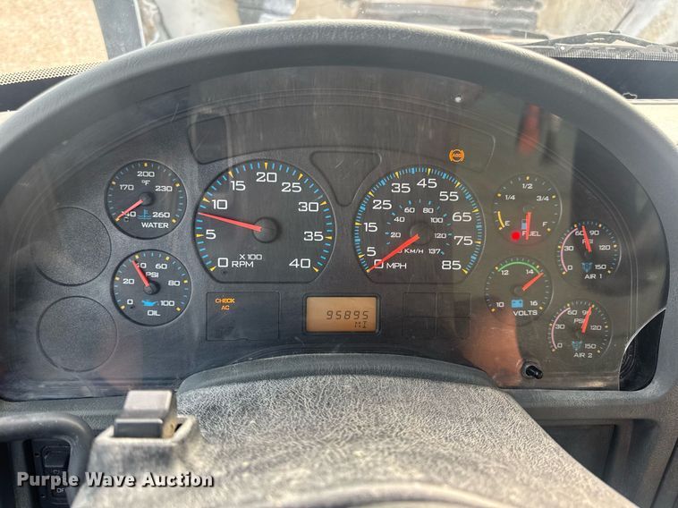 image for item DV4194 2003 International 7600 6X4 dump truck