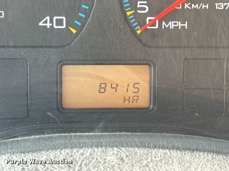 image for item DV4194 2003 International 7600 6X4 dump truck