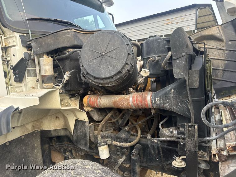 image for item DV4194 2003 International 7600 6X4 dump truck