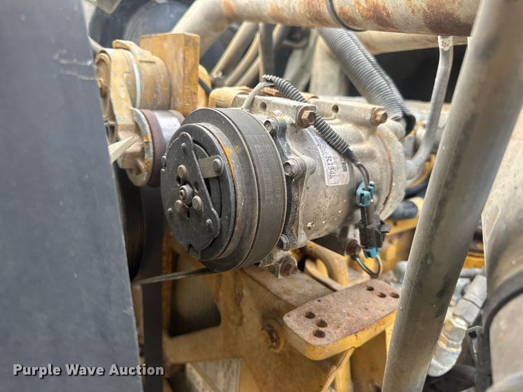 image for item DV4194 2003 International 7600 6X4 dump truck