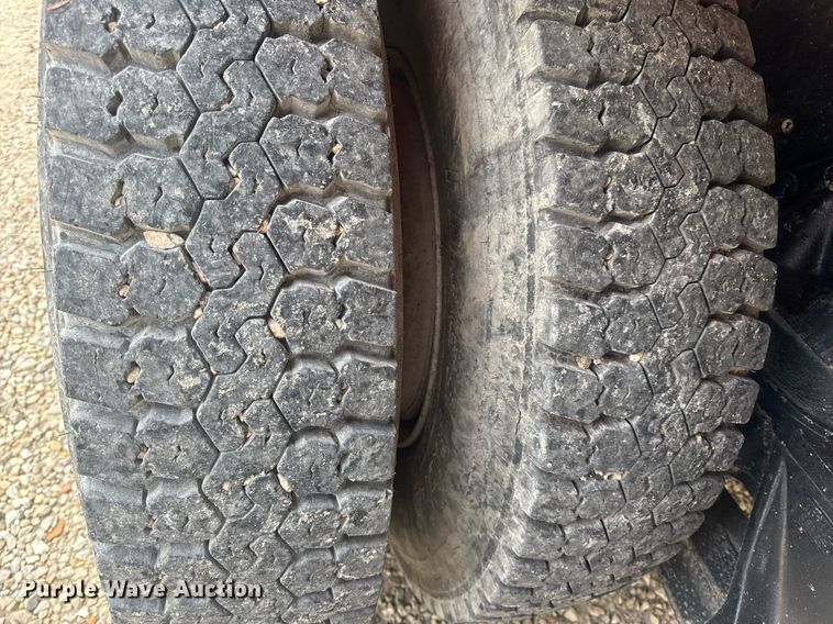 image for item DV4194 2003 International 7600 6X4 dump truck