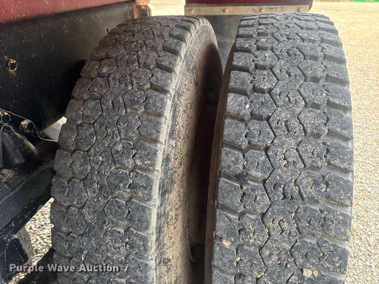 image for item DV4194 2003 International 7600 6X4 dump truck