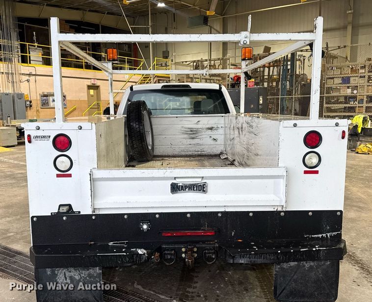 image for item DV4202 2017 Ford F450 Super Duty XL Crew Cab utility / service truck