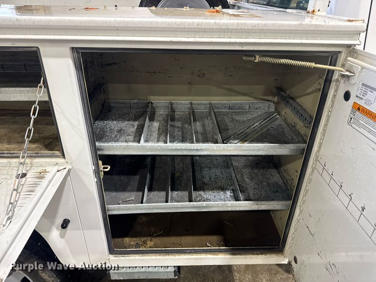 image for item DV4202 2017 Ford F450 Super Duty XL Crew Cab utility / service truck