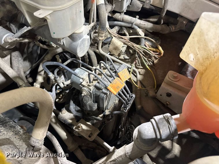 image for item DV4202 2017 Ford F450 Super Duty XL Crew Cab utility / service truck