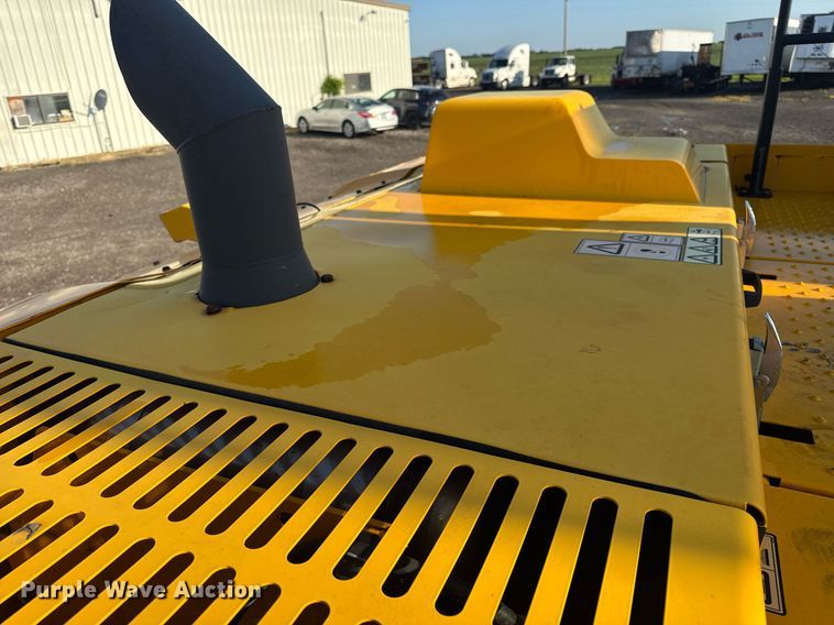 image for item DV4212 2023 JCB 220XLC excavator