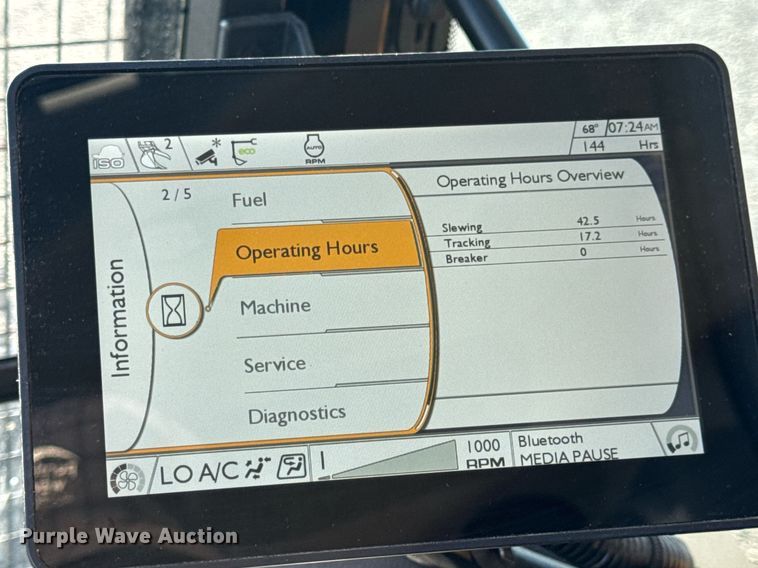 image for item DV4212 2023 JCB 220XLC excavator