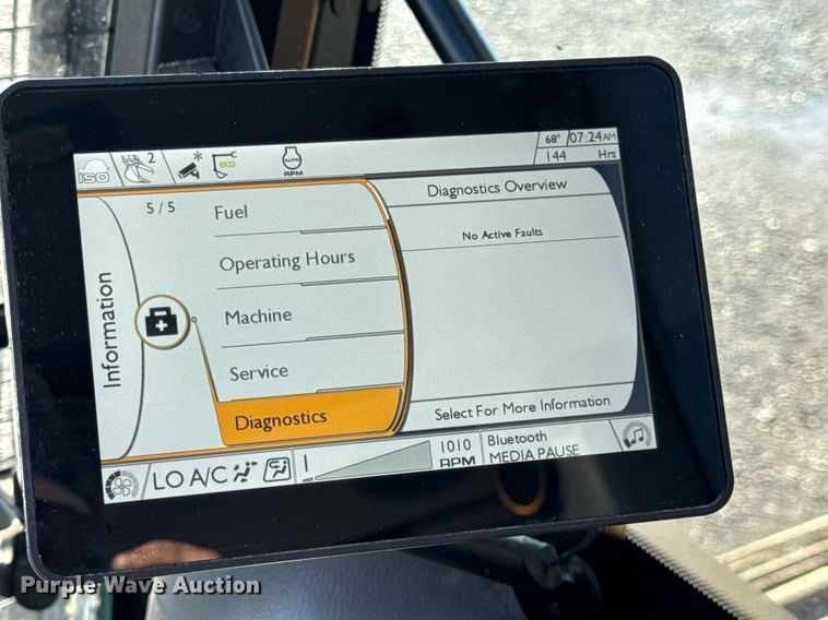 image for item DV4212 2023 JCB 220XLC excavator