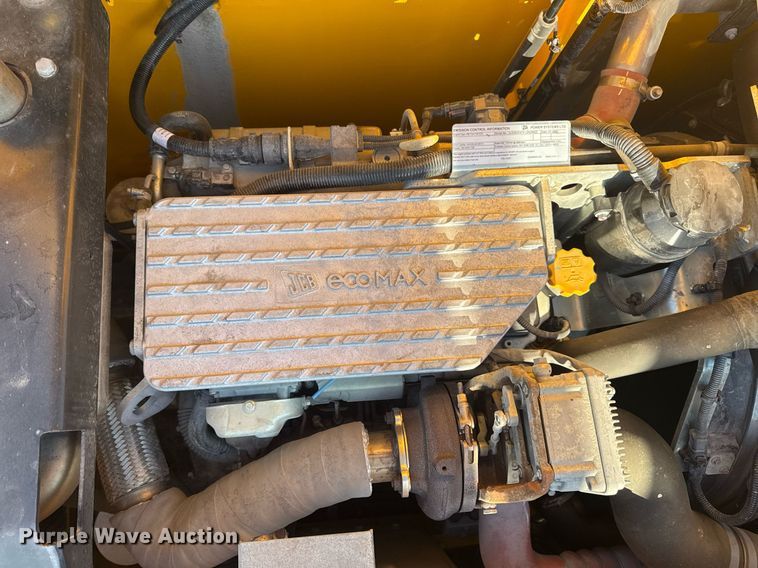 image for item DV4212 2023 JCB 220XLC excavator