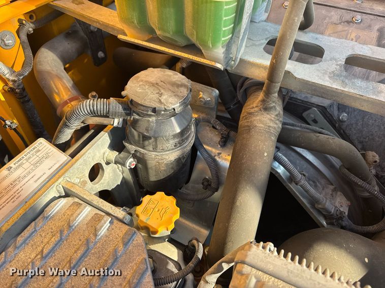 image for item DV4212 2023 JCB 220XLC excavator