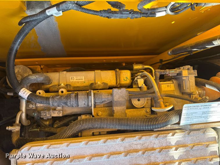 image for item DV4212 2023 JCB 220XLC excavator