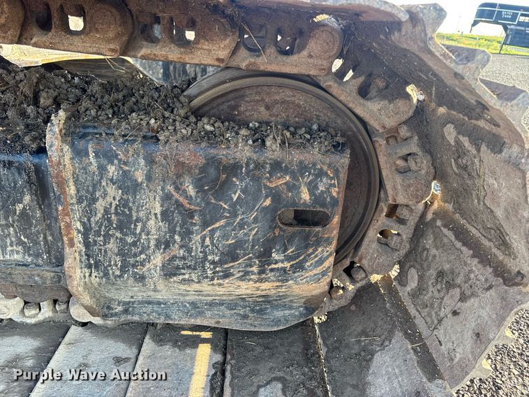 image for item DV4212 2023 JCB 220XLC excavator