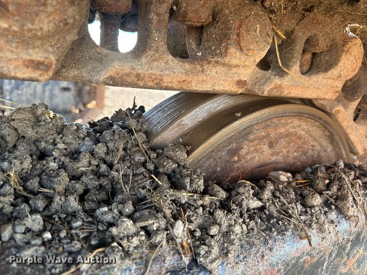 image for item DV4212 2023 JCB 220XLC excavator