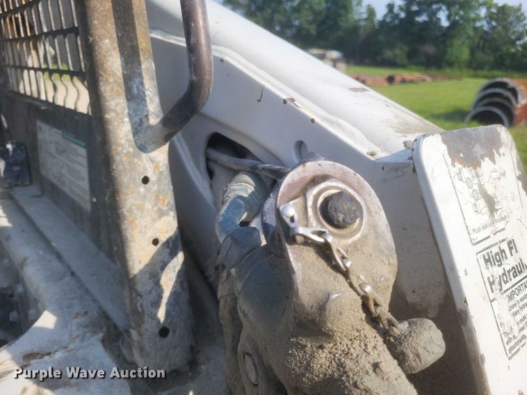 image for item DW7061 2009 Bobcat S250 skid steer loader