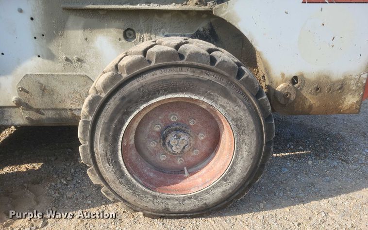 image for item DW7061 2009 Bobcat S250 skid steer loader