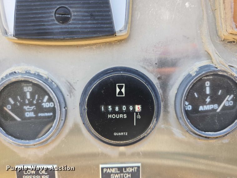 image for item DW7068 Caterpillar  generator