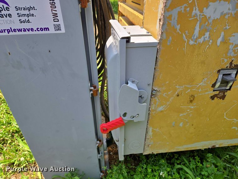 image for item DW7068 Caterpillar  generator