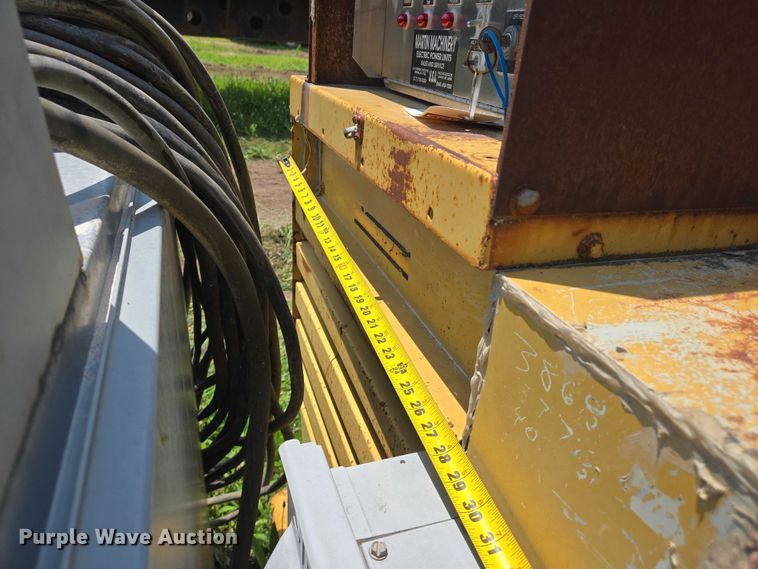 image for item DW7068 Caterpillar  generator