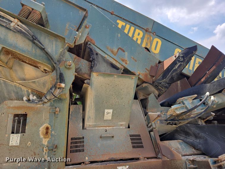 image for item DW7069 Power screen Turbo Chieftain 1200 screening plant