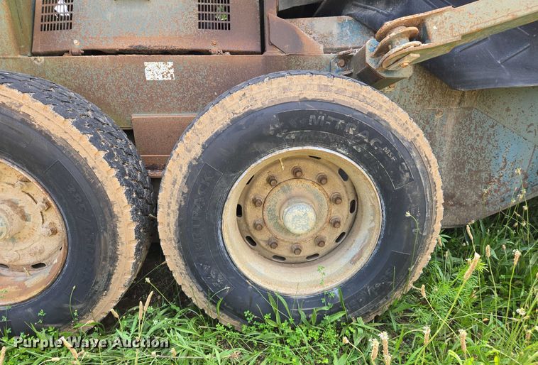 image for item DW7069 Power screen Turbo Chieftain 1200 screening plant