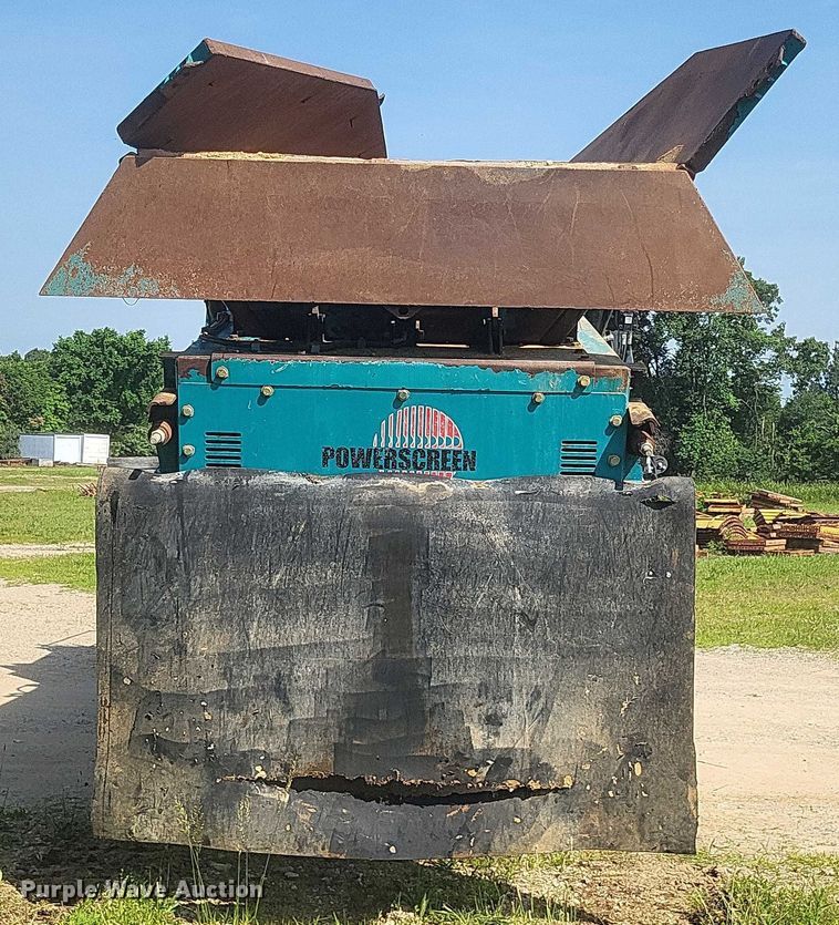 image for item DW7073 2017 Powerscreen Warrior 1800 screening plant