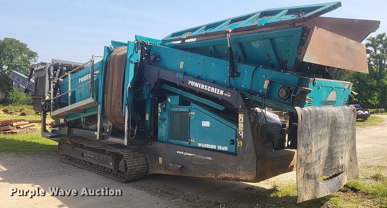 image for item DW7073 2017 Powerscreen Warrior 1800 screening plant