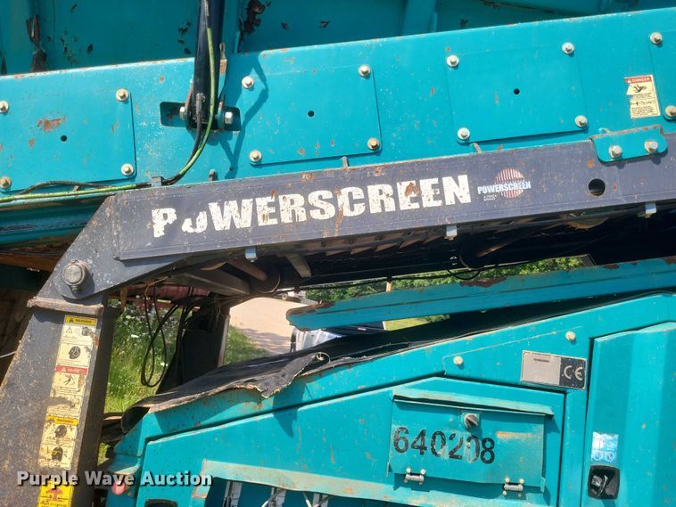 image for item DW7073 2017 Powerscreen Warrior 1800 screening plant