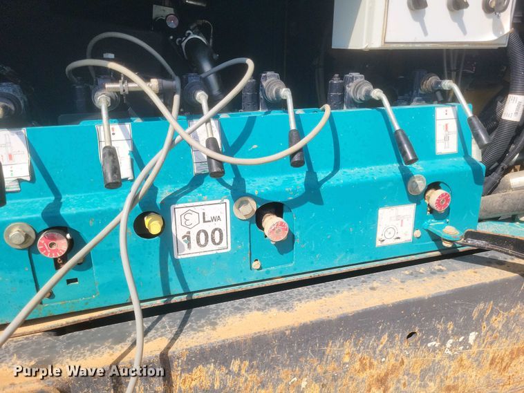 image for item DW7073 2017 Powerscreen Warrior 1800 screening plant