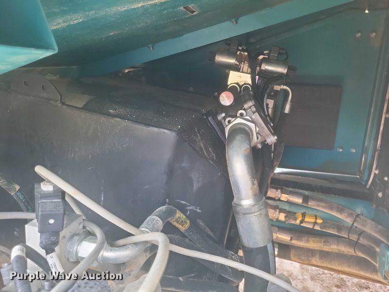 image for item DW7073 2017 Powerscreen Warrior 1800 screening plant