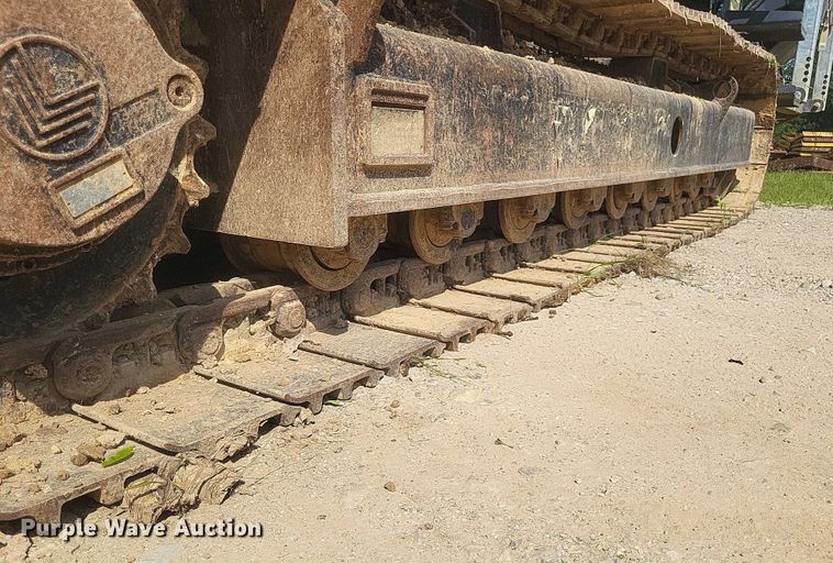 image for item DW7073 2017 Powerscreen Warrior 1800 screening plant