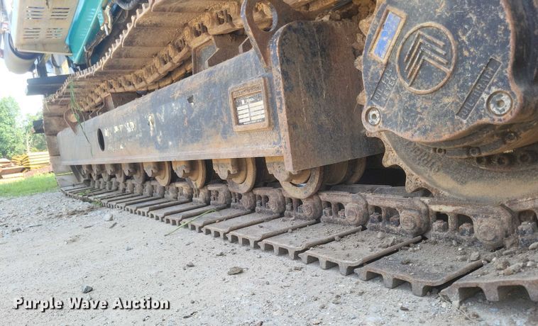 image for item DW7073 2017 Powerscreen Warrior 1800 screening plant