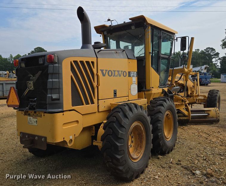 image for item DW7074 2008 Volvo  G930 motor grader