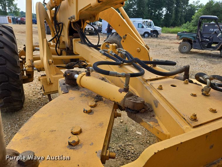 image for item DW7074 2008 Volvo  G930 motor grader