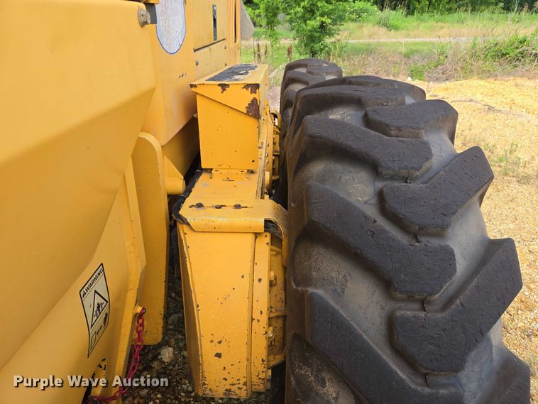 image for item DW7074 2008 Volvo  G930 motor grader