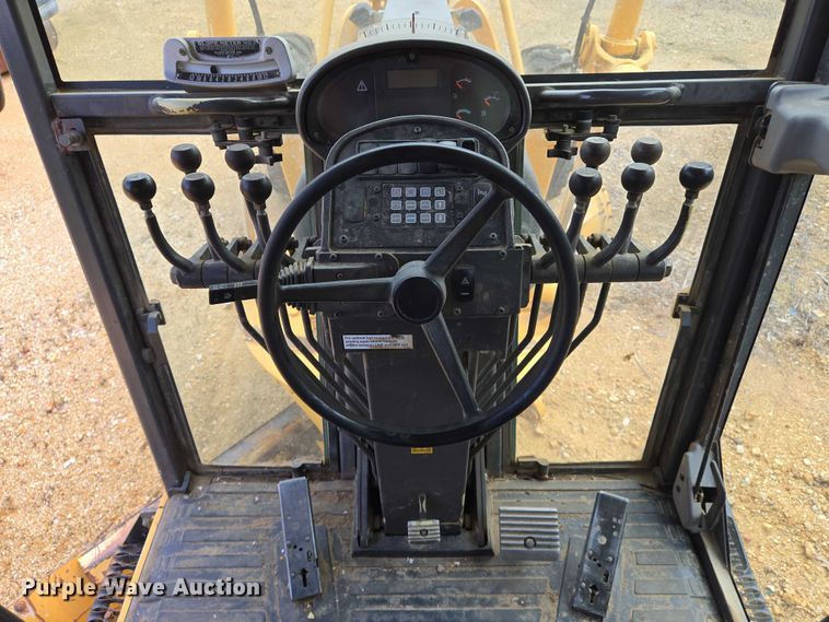 image for item DW7074 2008 Volvo  G930 motor grader