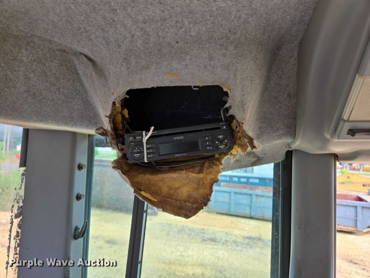 image for item DW7074 2008 Volvo  G930 motor grader