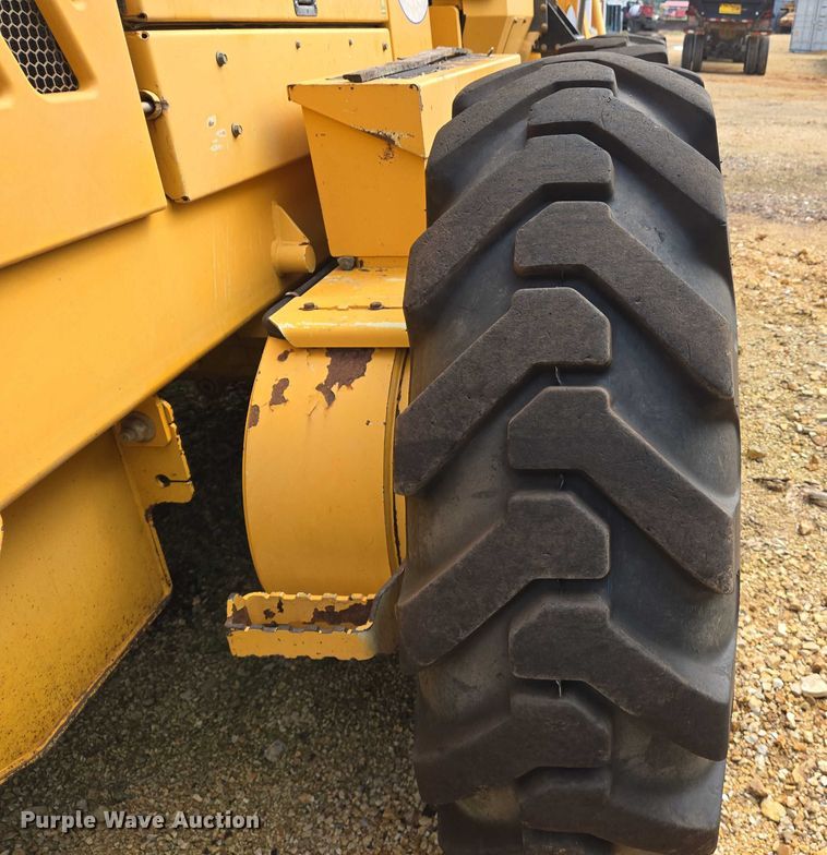 image for item DW7074 2008 Volvo  G930 motor grader