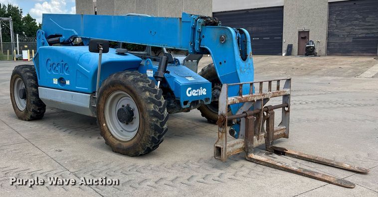 image for item DW7101 2014 Genie GTH-844 telehandler