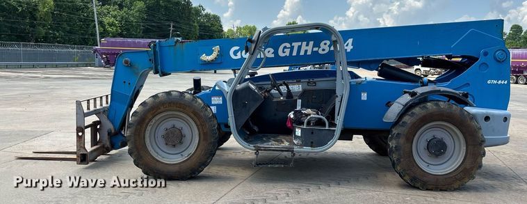 image for item DW7101 2014 Genie GTH-844 telehandler
