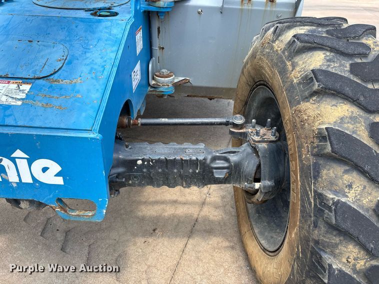 image for item DW7101 2014 Genie GTH-844 telehandler