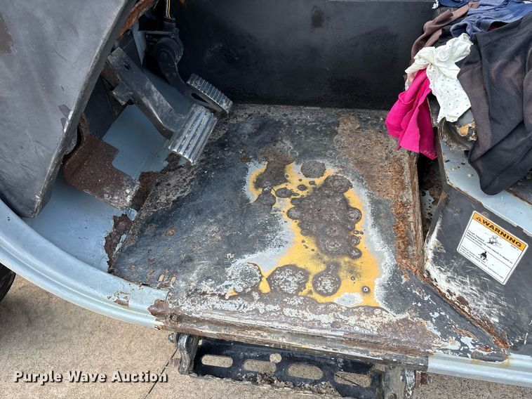 image for item DW7101 2014 Genie GTH-844 telehandler