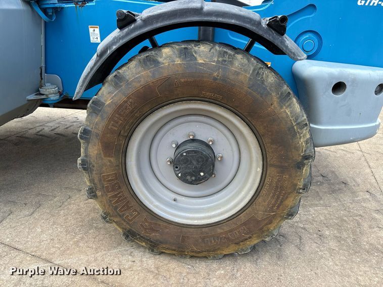 image for item DW7101 2014 Genie GTH-844 telehandler