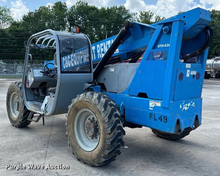 image for item DW7102 2007 Genie GTH-636 telehandler