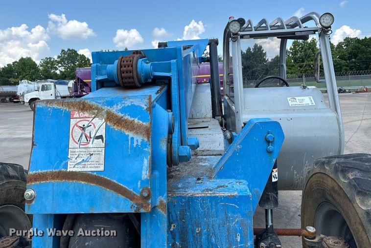 image for item DW7102 2007 Genie GTH-636 telehandler