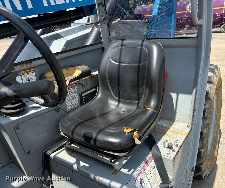 image for item DW7102 2007 Genie GTH-636 telehandler