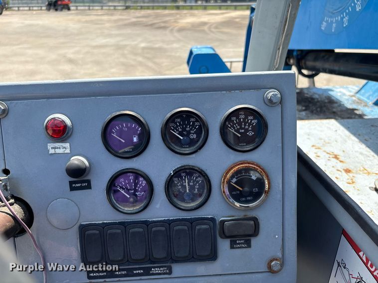 image for item DW7102 2007 Genie GTH-636 telehandler