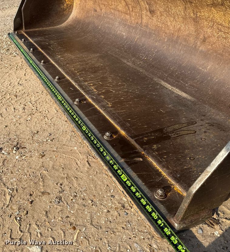 image for item DX5518 2019 John Deere 310SL backhoe